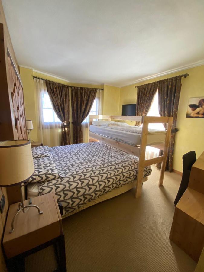 Hotel Bait De Angial Livigno Eksteriør bilde