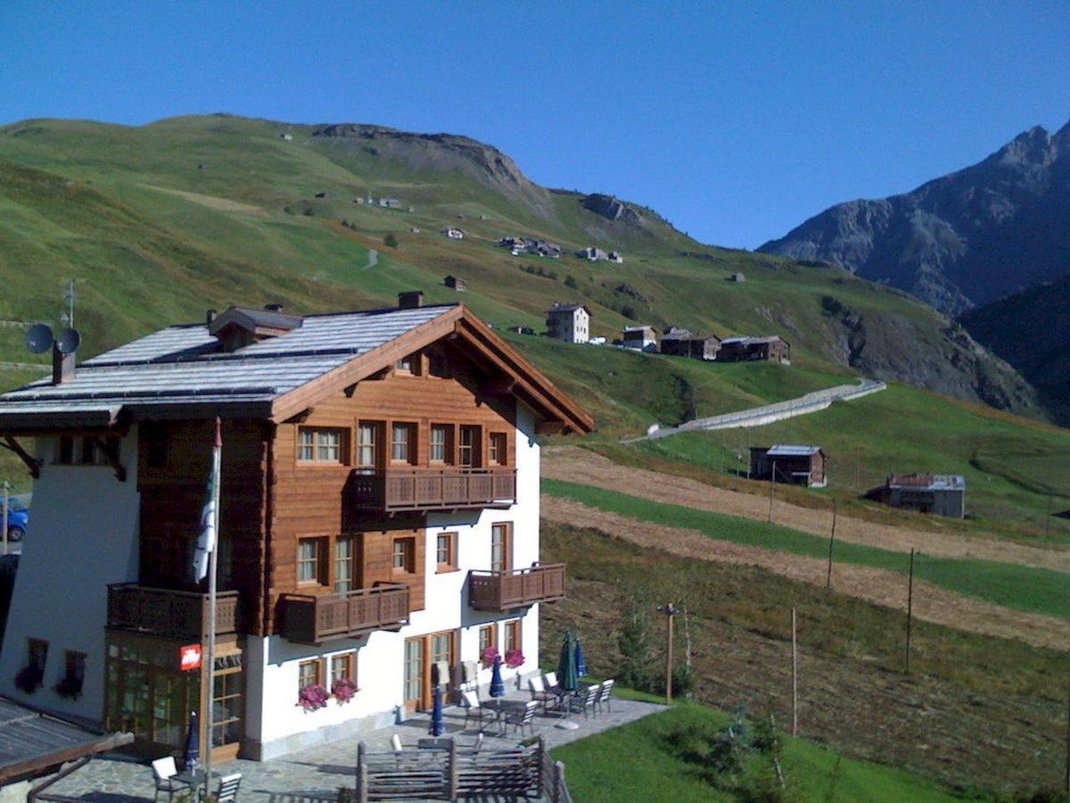 Hotel Bait De Angial Livigno Eksteriør bilde